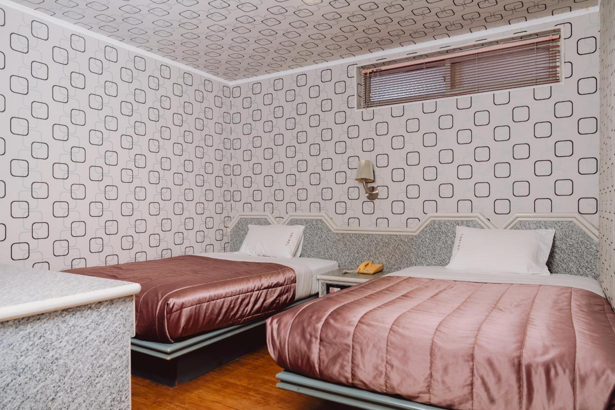 Tong Hsin Hotel Pingtung Exterior photo
